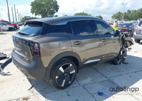 2025 Nissan Kicks Sr Fwd from USA, damaged, VIN 3N8AP6DA3SL324429